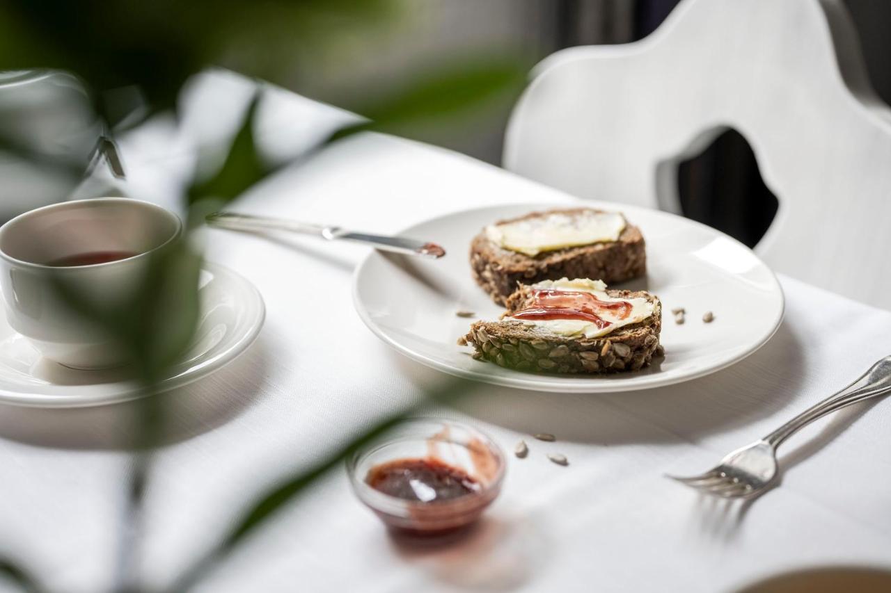 Post Hotel - Tradition & Lifestyle Adults Only San Candido Exterior foto